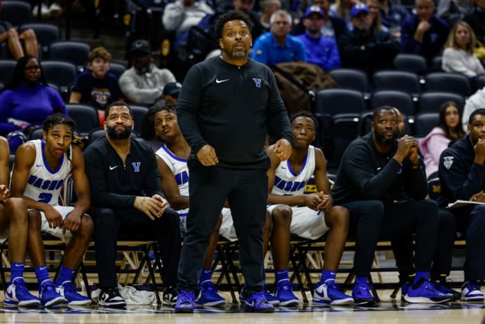 Oak Park - Vashon Missouri boys basketball Dec 9 2023 Nate Latsch-17